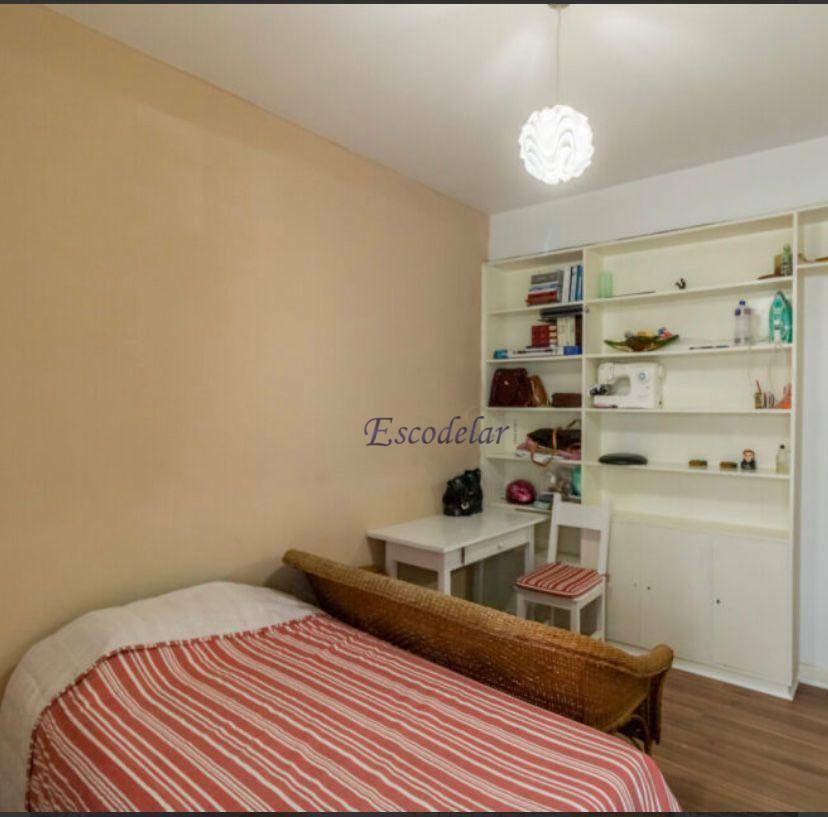 Apartamento à venda com 3 quartos, 137m² - Foto 33