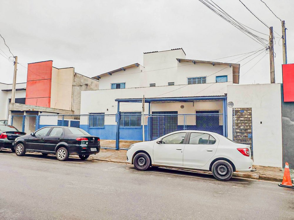 Prédio Inteiro à venda, 480m² - Foto 1