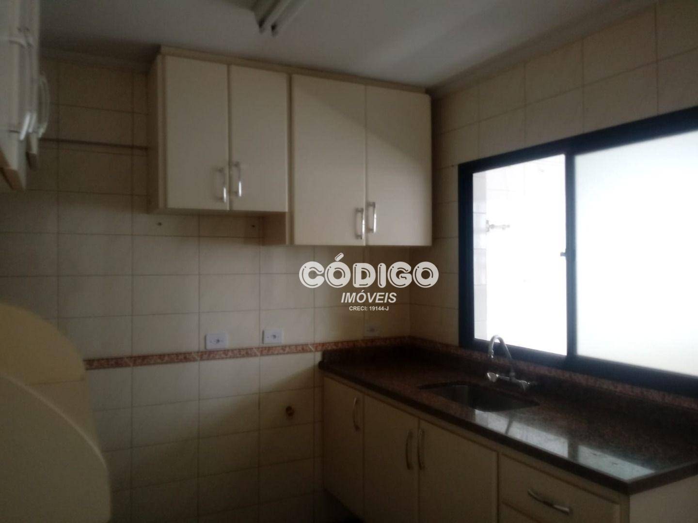 Apartamento para alugar com 3 quartos, 86m² - Foto 14