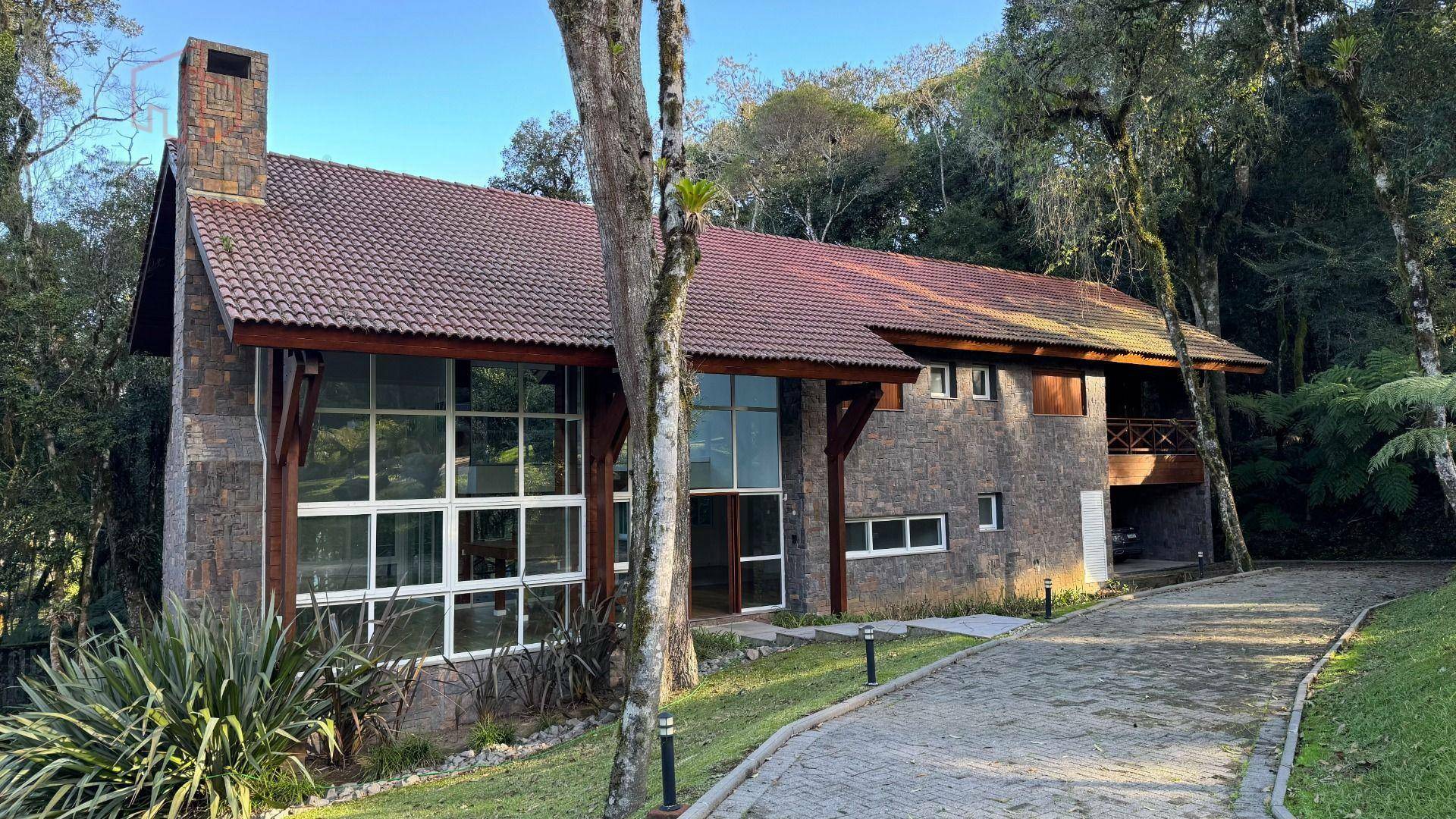 Casa de Condomínio à venda com 4 quartos, 385m² - Foto 2