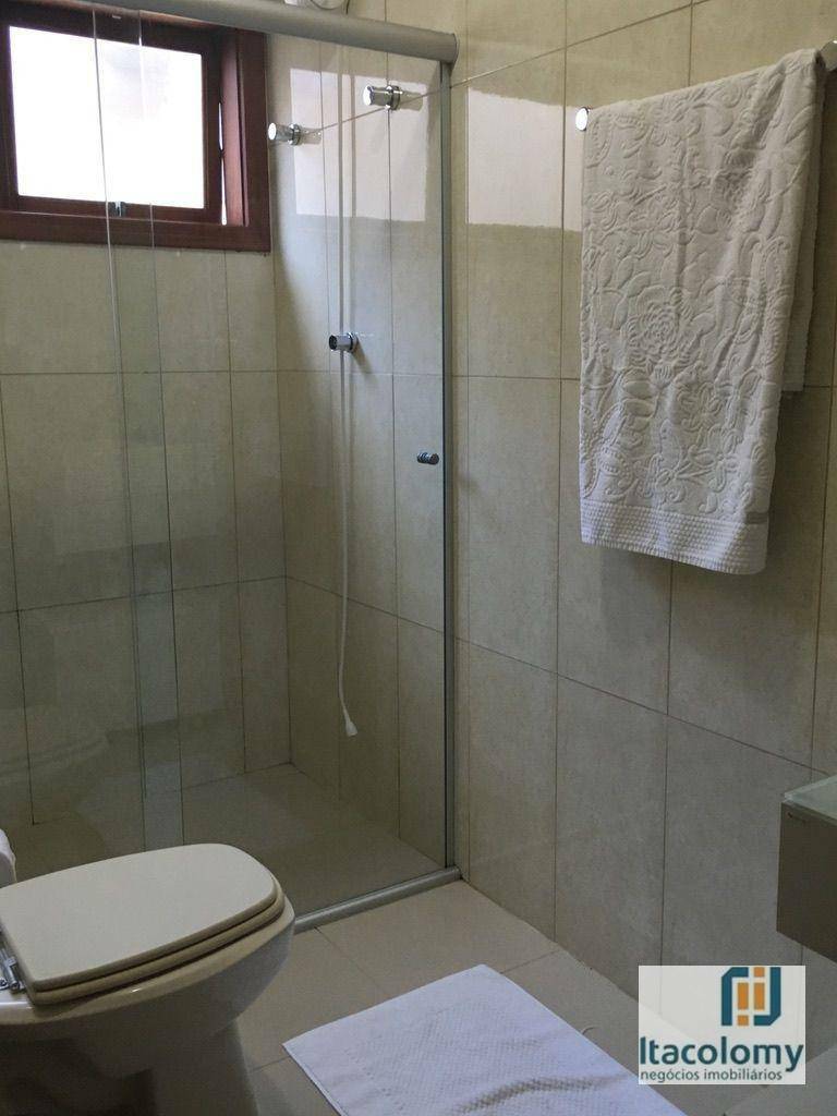 Casa de Condomínio à venda com 3 quartos, 240m² - Foto 12