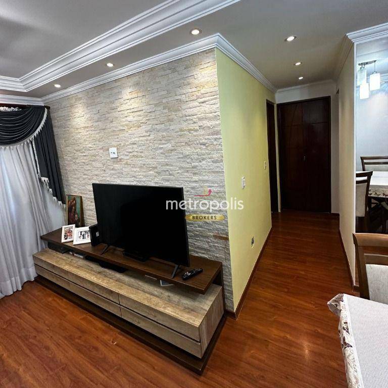 Apartamento à venda com 2 quartos, 60m² - Foto 1