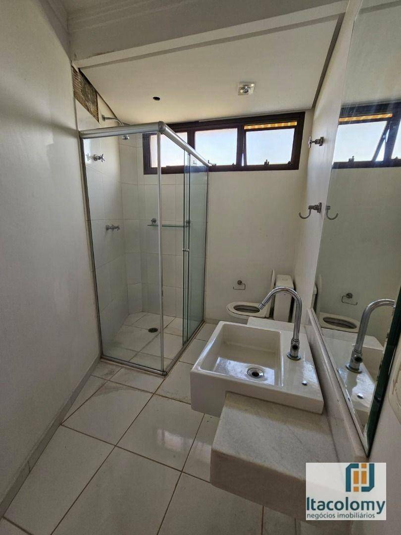 Apartamento à venda com 3 quartos, 210m² - Foto 8