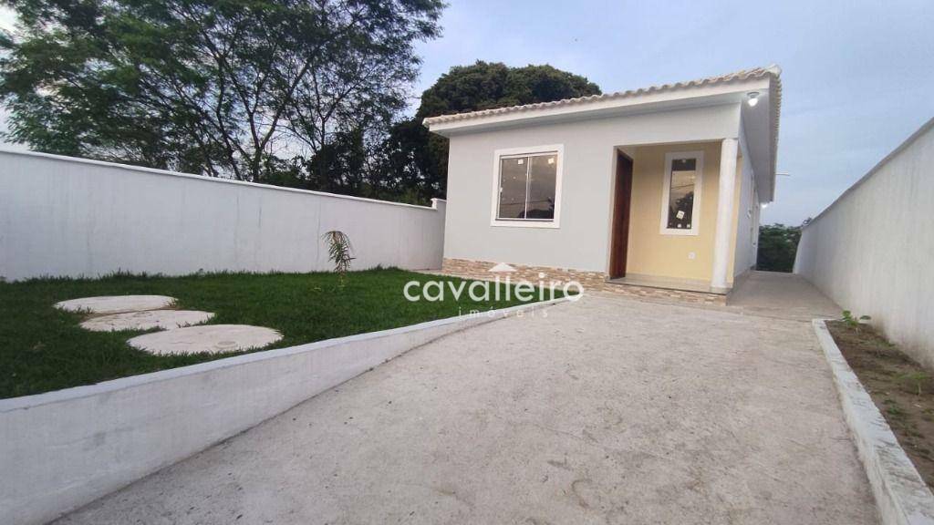 Casa à venda com 2 quartos, 68m² - Foto 1