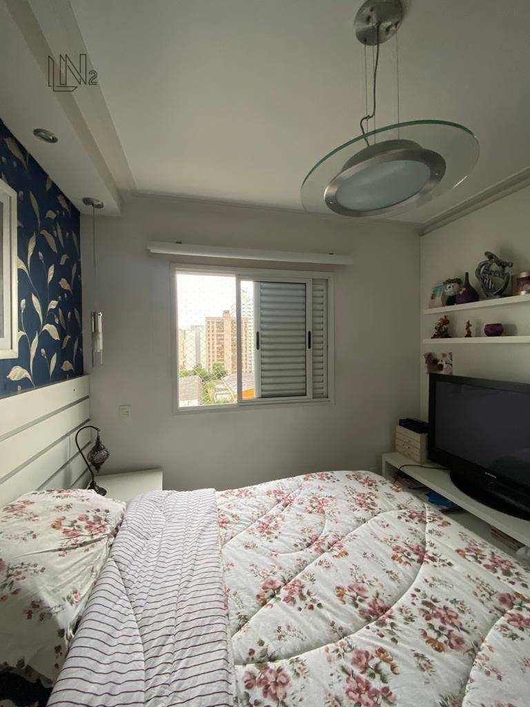 Apartamento à venda com 4 quartos, 145m² - Foto 19