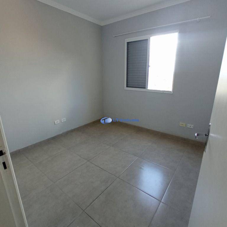 Apartamento à venda com 2 quartos, 69m² - Foto 14