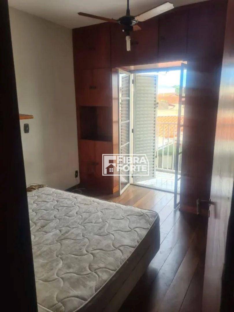 Casa para alugar com 4 quartos, 440m² - Foto 12