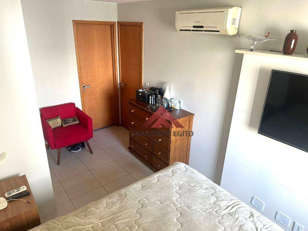 Apartamento à venda com 2 quartos, 85m² - Foto 17