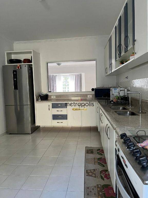 Casa à venda com 3 quartos, 330m² - Foto 20