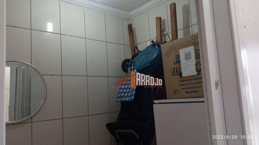 Sobrado à venda com 2 quartos, 236m² - Foto 25