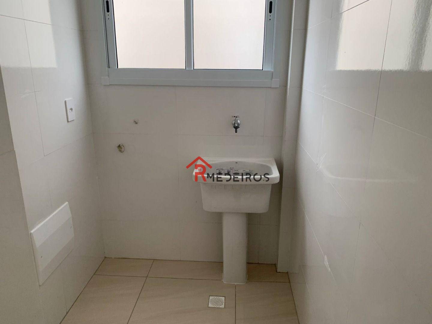 Apartamento à venda com 1 quarto, 44m² - Foto 13