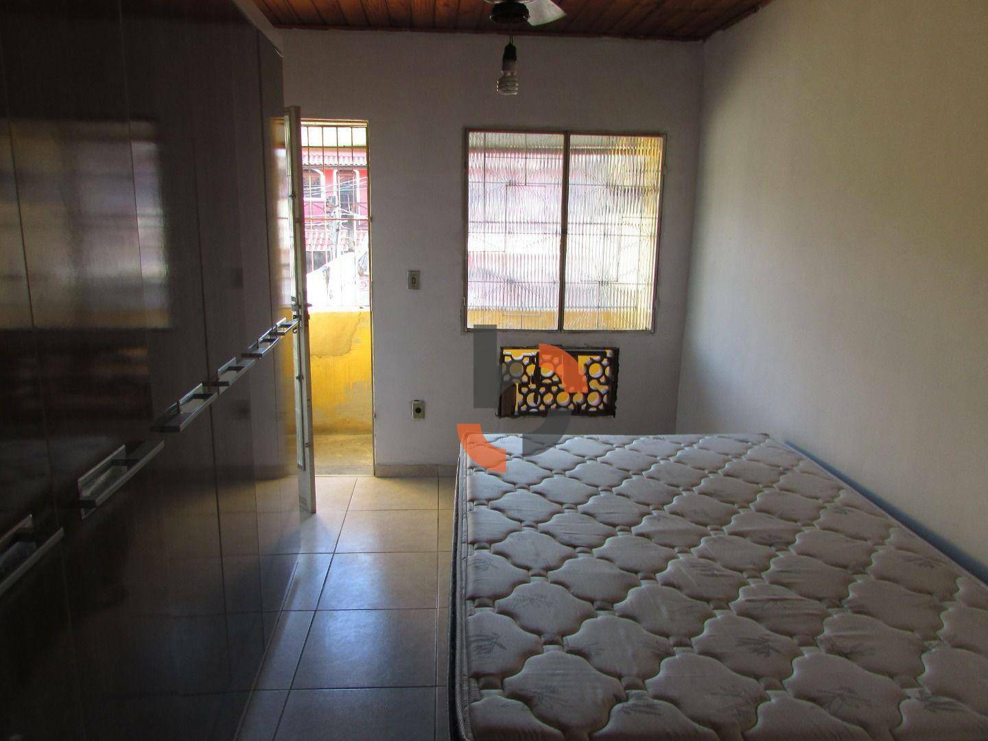 Casa à venda com 2 quartos, 84m² - Foto 6