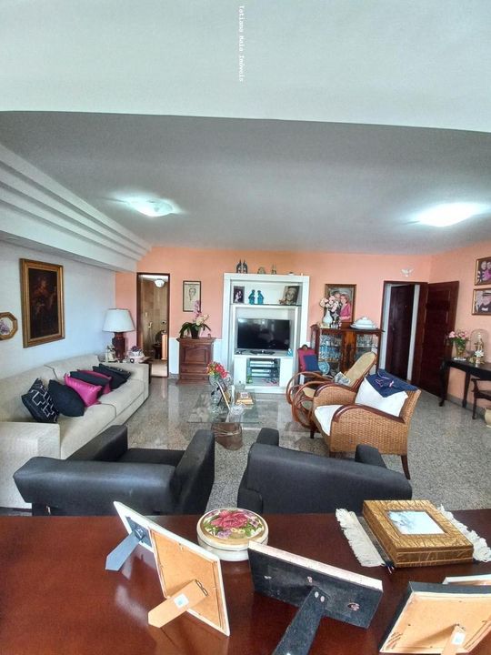 Apartamento à venda com 3 quartos, 140m² - Foto 8