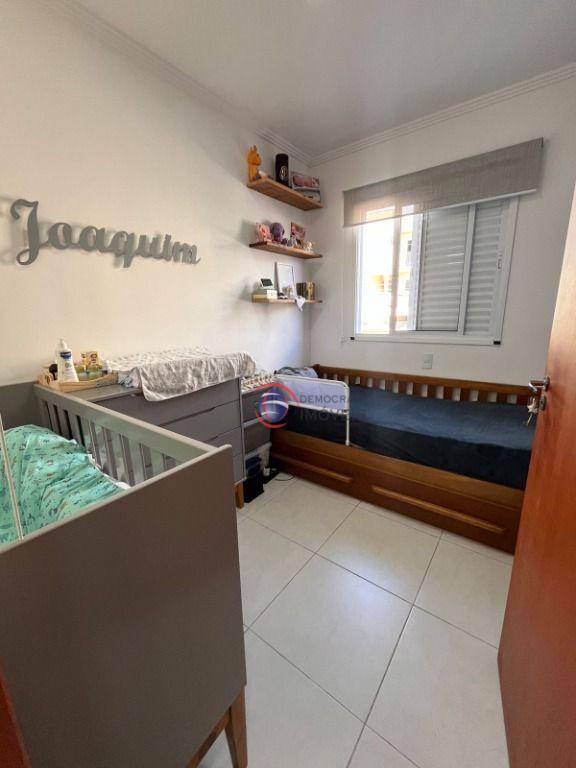 Apartamento à venda com 2 quartos, 56m² - Foto 3