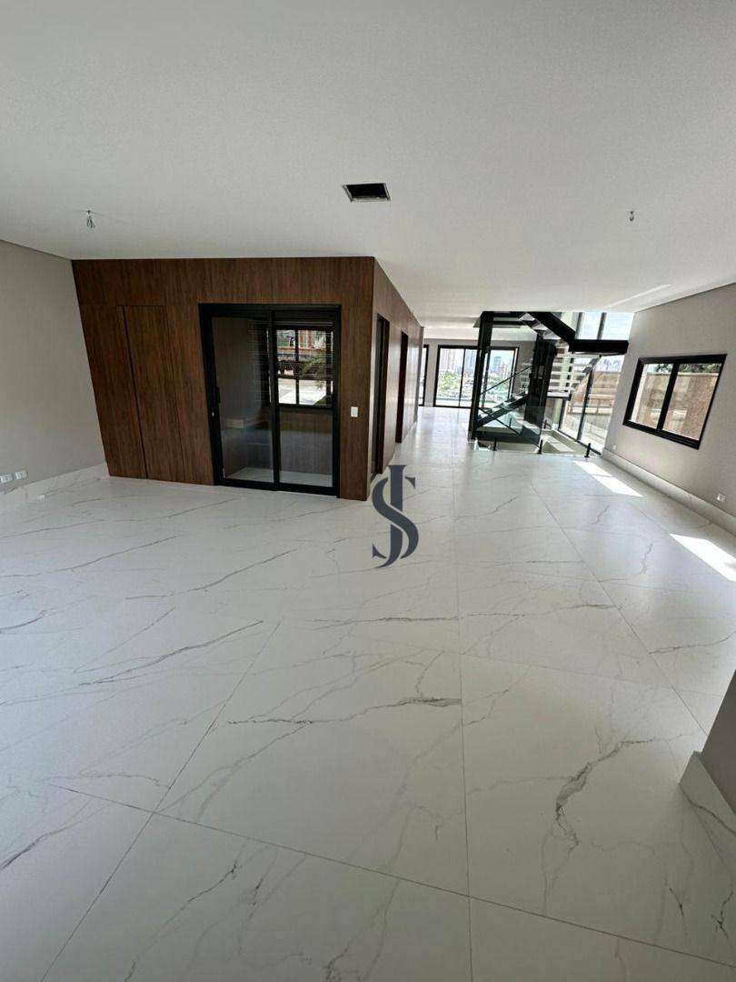 Casa à venda com 4 quartos, 540m² - Foto 4