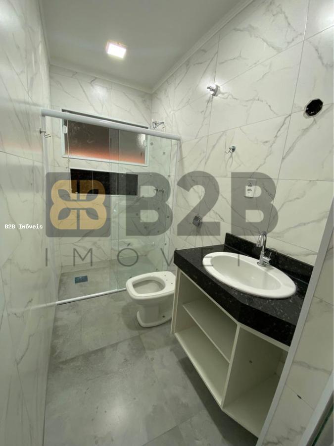 Casa à venda com 3 quartos, 180m² - Foto 16