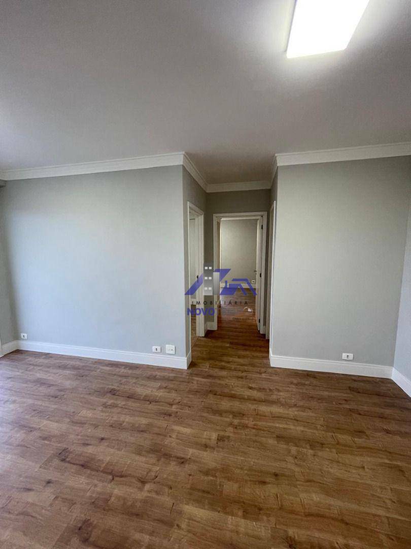 Apartamento à venda com 2 quartos, 66m² - Foto 2