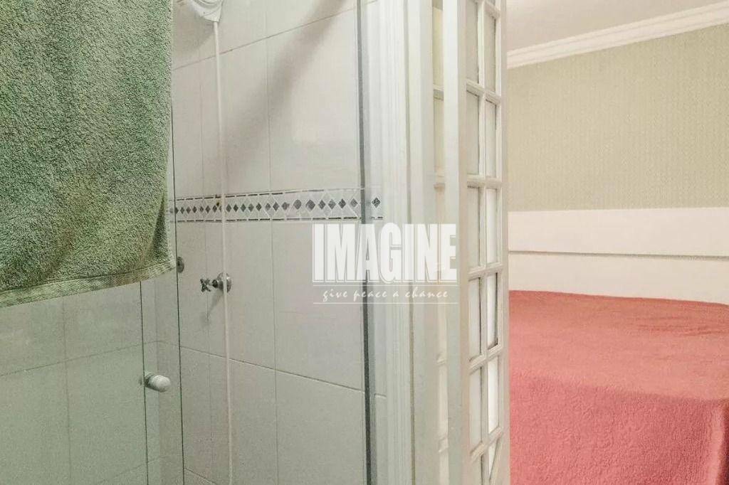 Apartamento à venda com 3 quartos, 98m² - Foto 13