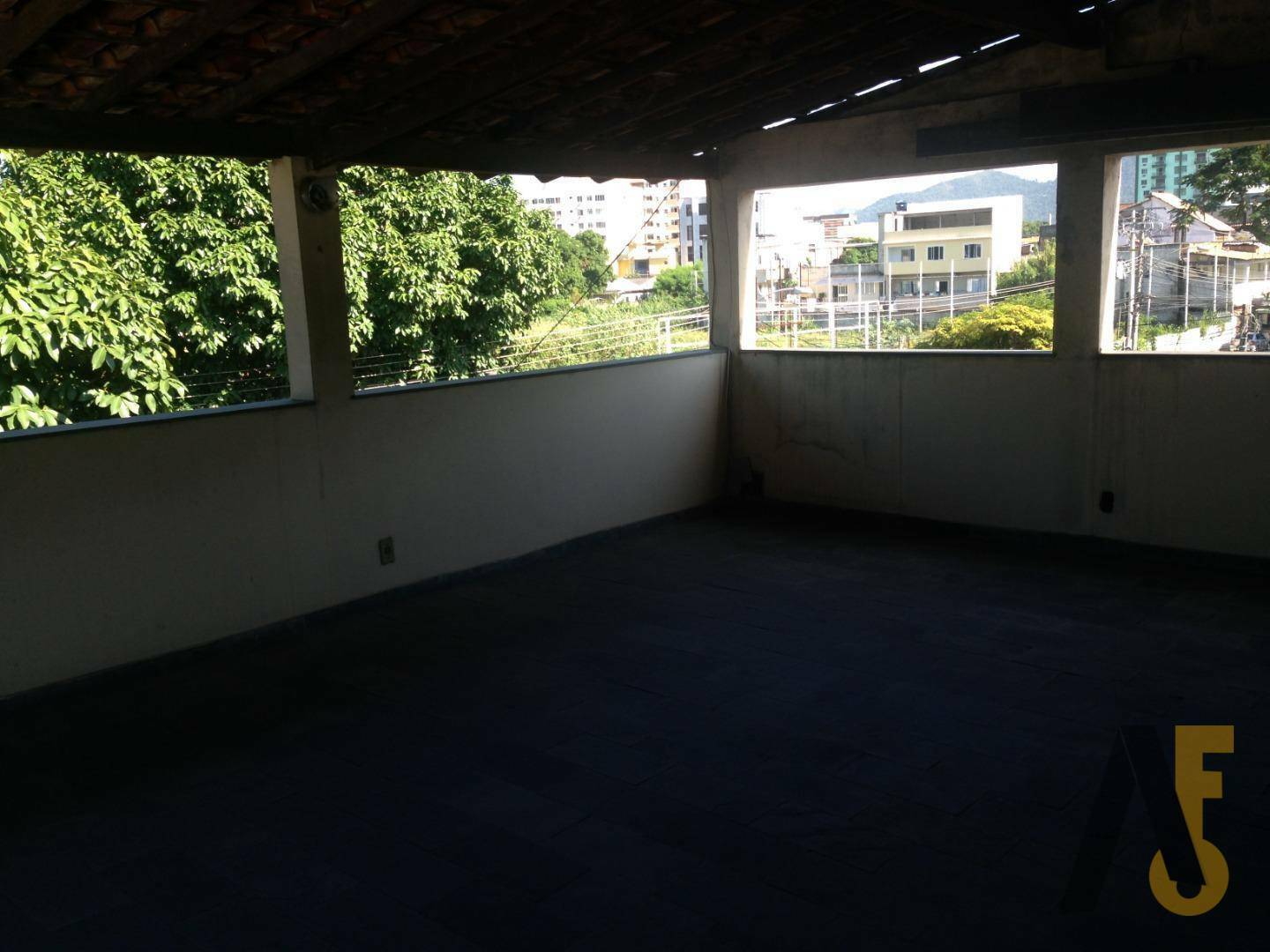 Casa à venda com 3 quartos, 435m² - Foto 12