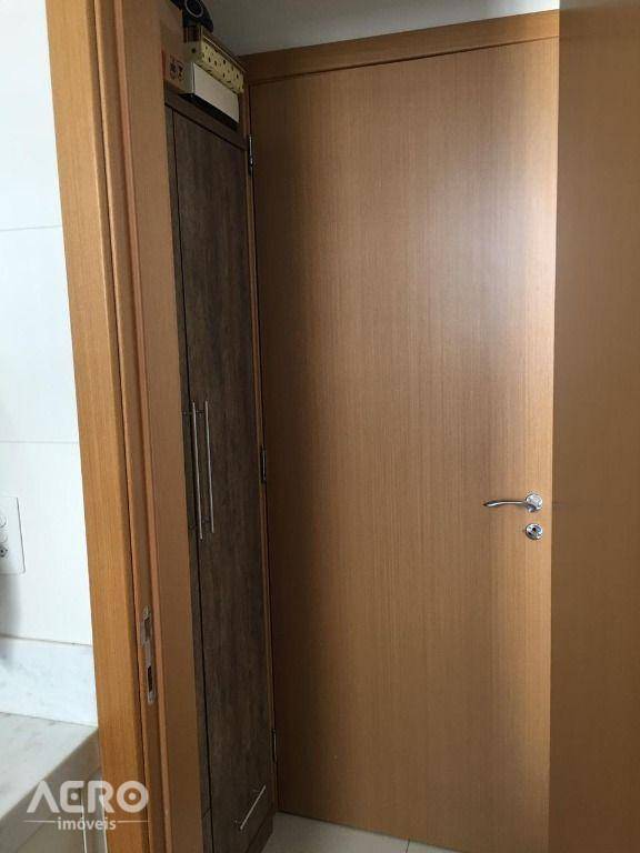 Apartamento à venda com 3 quartos, 112m² - Foto 11