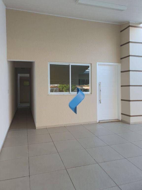 Casa à venda com 3 quartos, 219m² - Foto 13