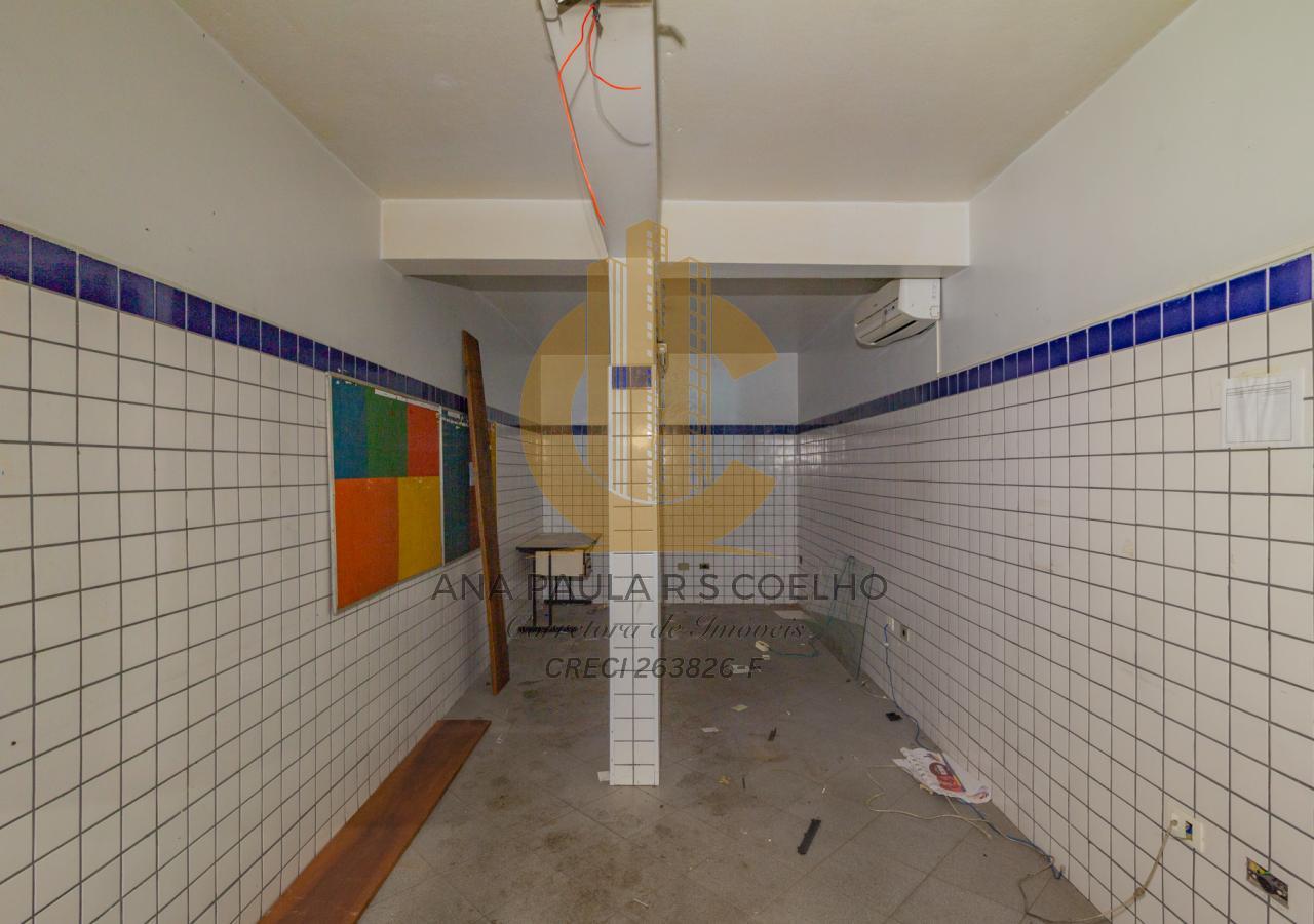 Prédio Inteiro para alugar, 600m² - Foto 36