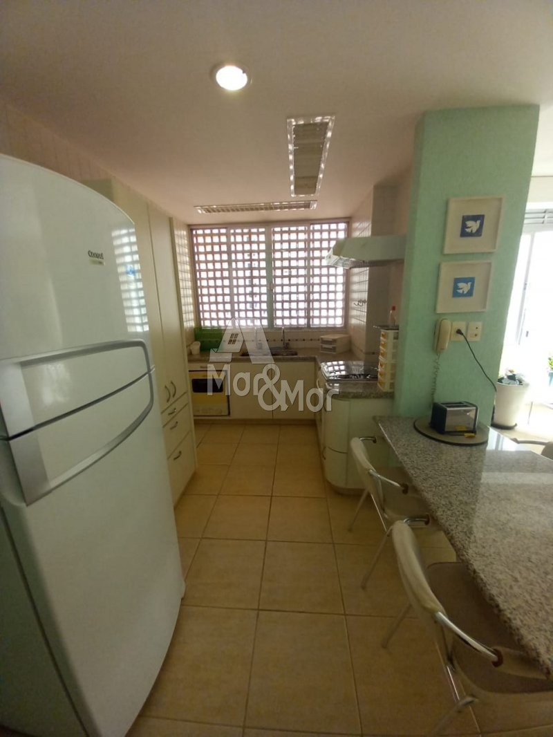 Apartamento à venda com 2 quartos, 100m² - Foto 7