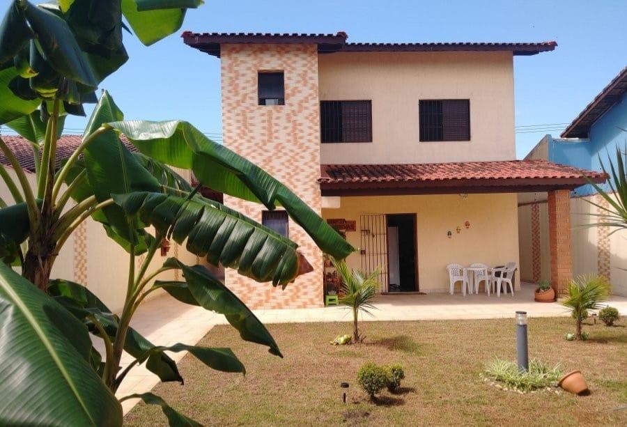 Casa à venda com 4 quartos, 420m² - Foto 1