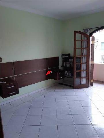 Sobrado à venda com 3 quartos, 219m² - Foto 6