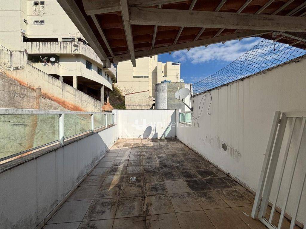 Cobertura, 3 quartos, 176 m² - Foto 4