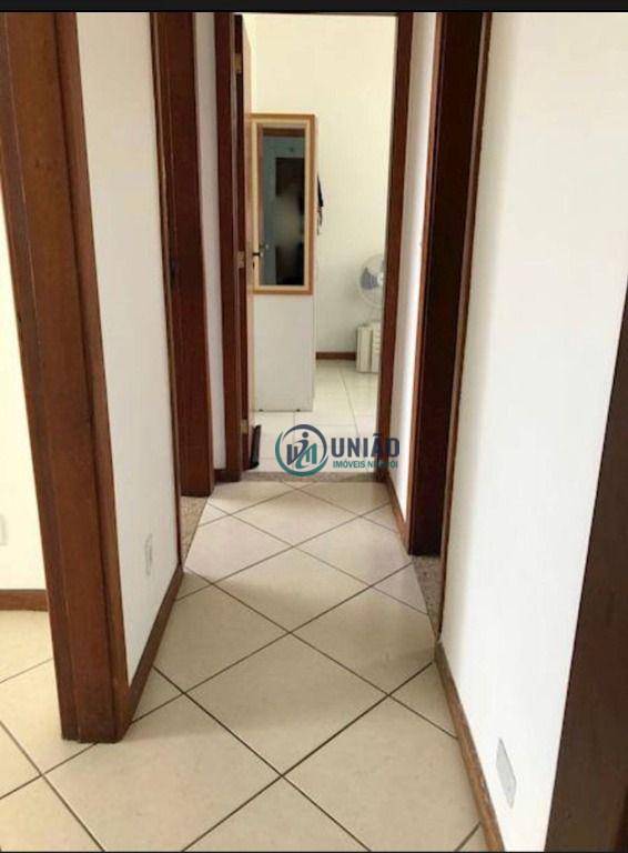 Apartamento à venda com 2 quartos, 70m² - Foto 5