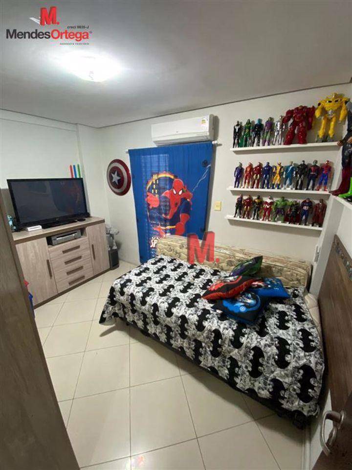 Apartamento à venda com 4 quartos, 205m² - Foto 15