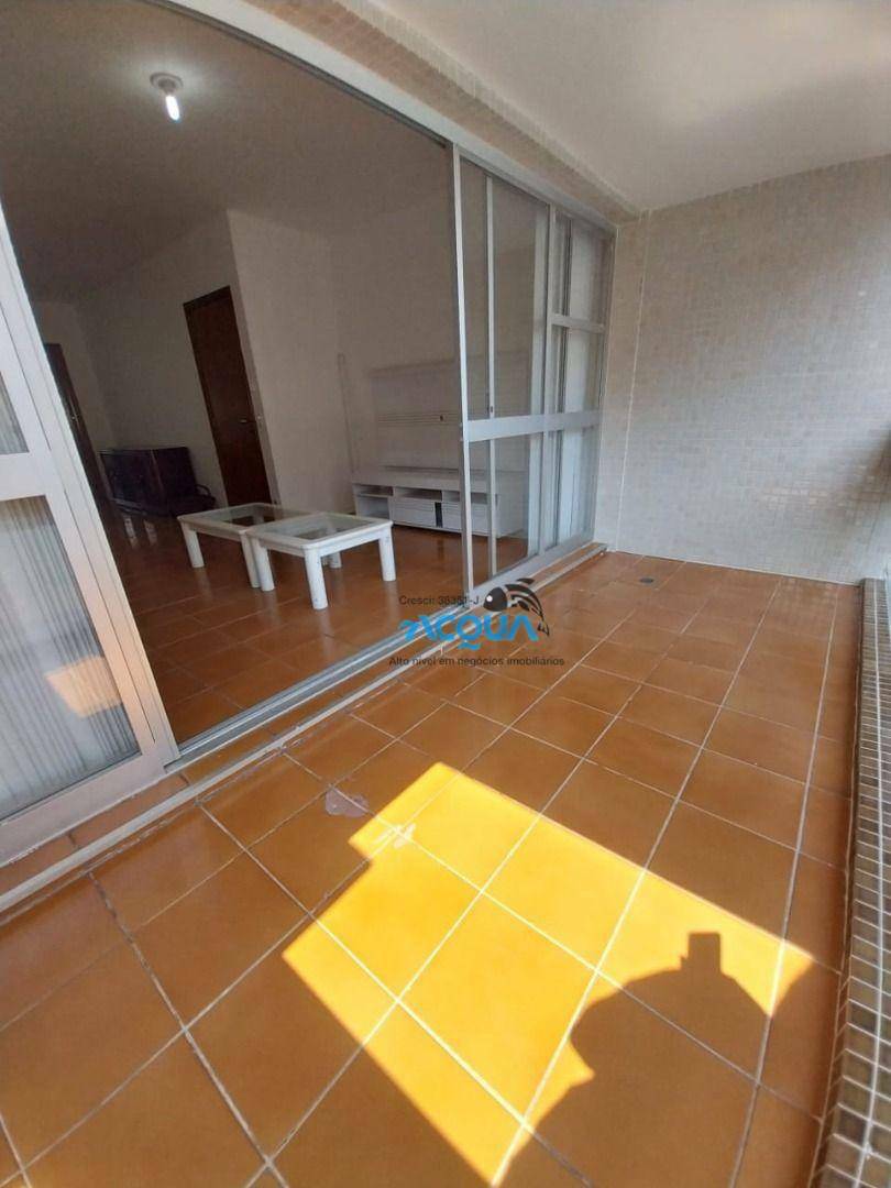 Apartamento à venda com 3 quartos, 1100000m² - Foto 6