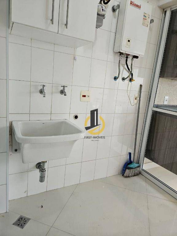 Apartamento para alugar com 2 quartos, 72m² - Foto 14