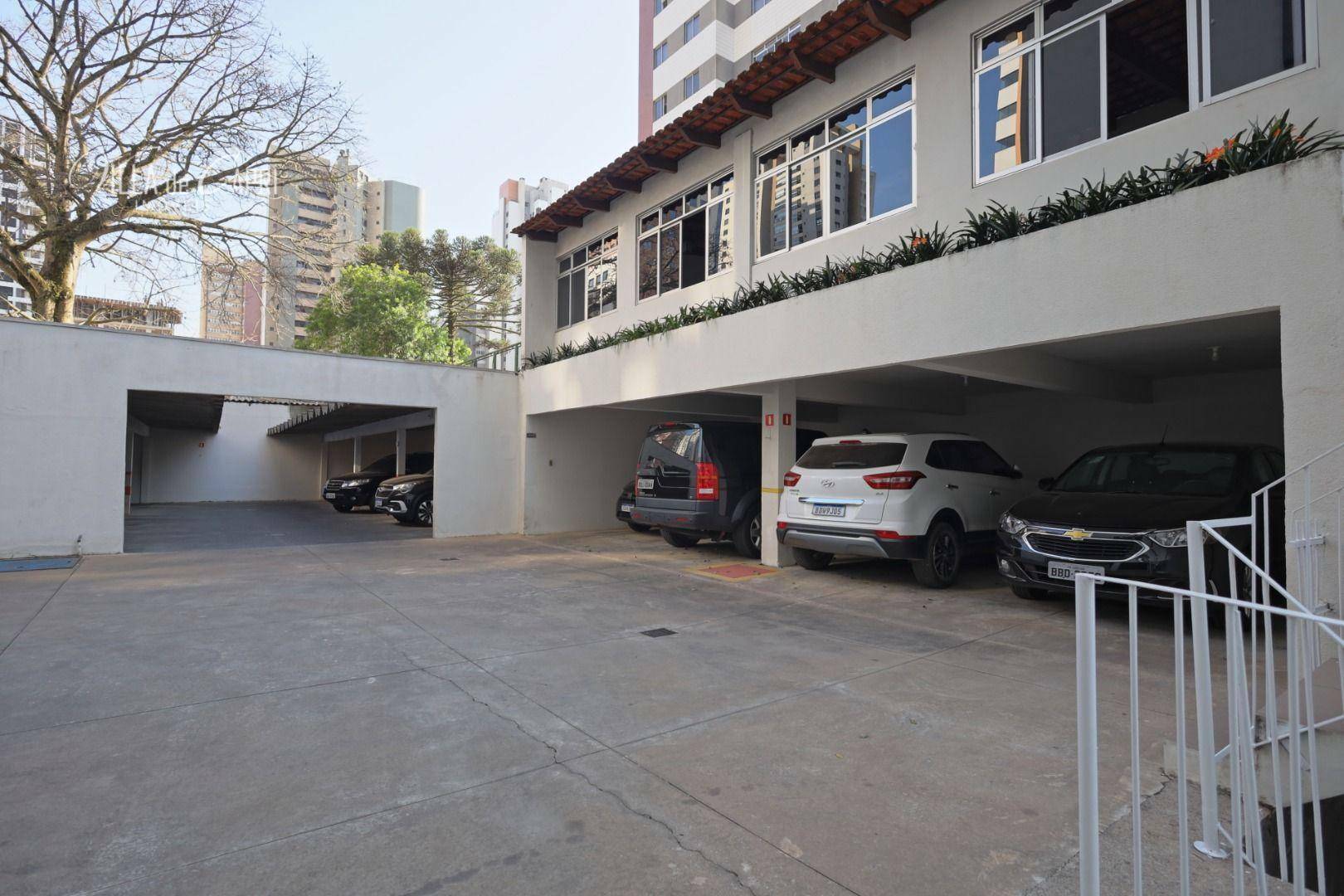 Apartamento à venda com 3 quartos, 119m² - Foto 4