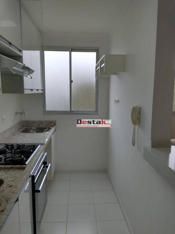 Apartamento à venda com 2 quartos, 47m² - Foto 15