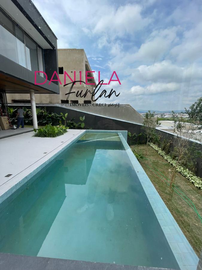 Casa de Condomínio à venda com 4 quartos, 380m² - Foto 26
