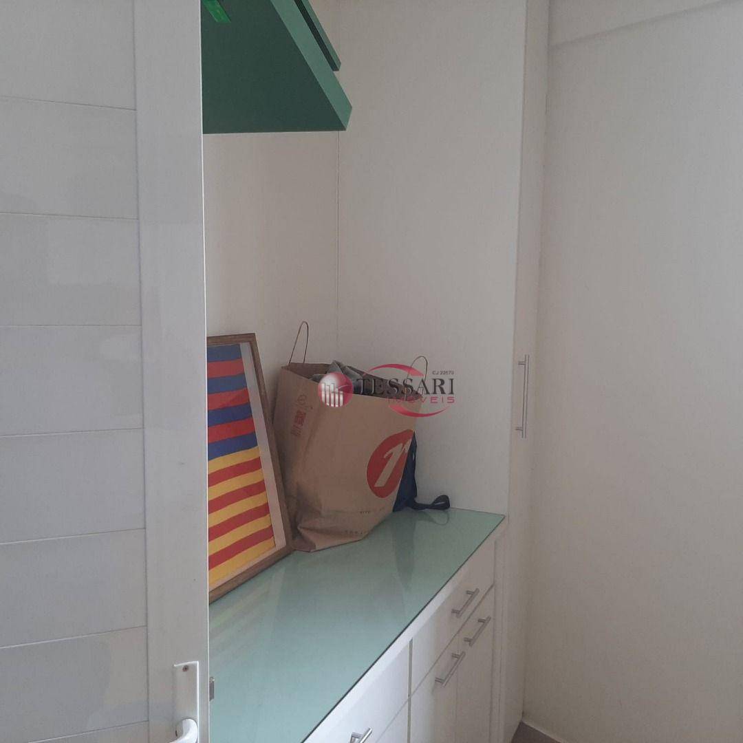 Apartamento à venda com 3 quartos, 80m² - Foto 14