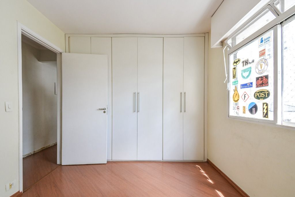 Apartamento à venda com 3 quartos, 97m² - Foto 13