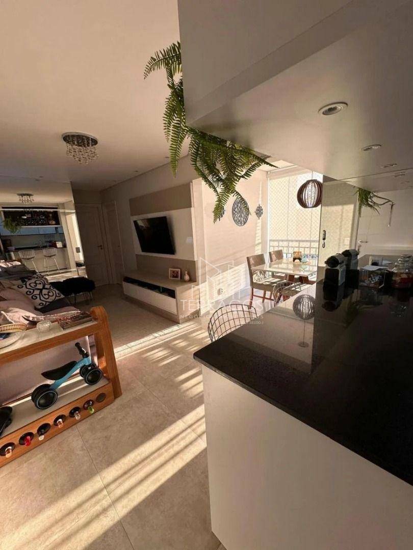Apartamento à venda com 2 quartos, 63m² - Foto 7