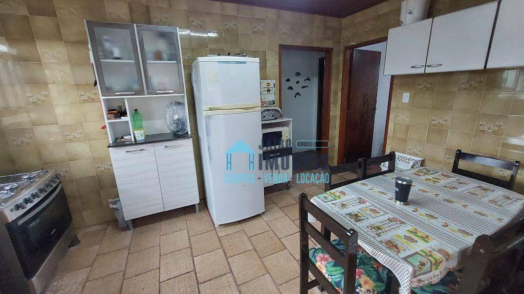 Casa à venda com 3 quartos, 134m² - Foto 7