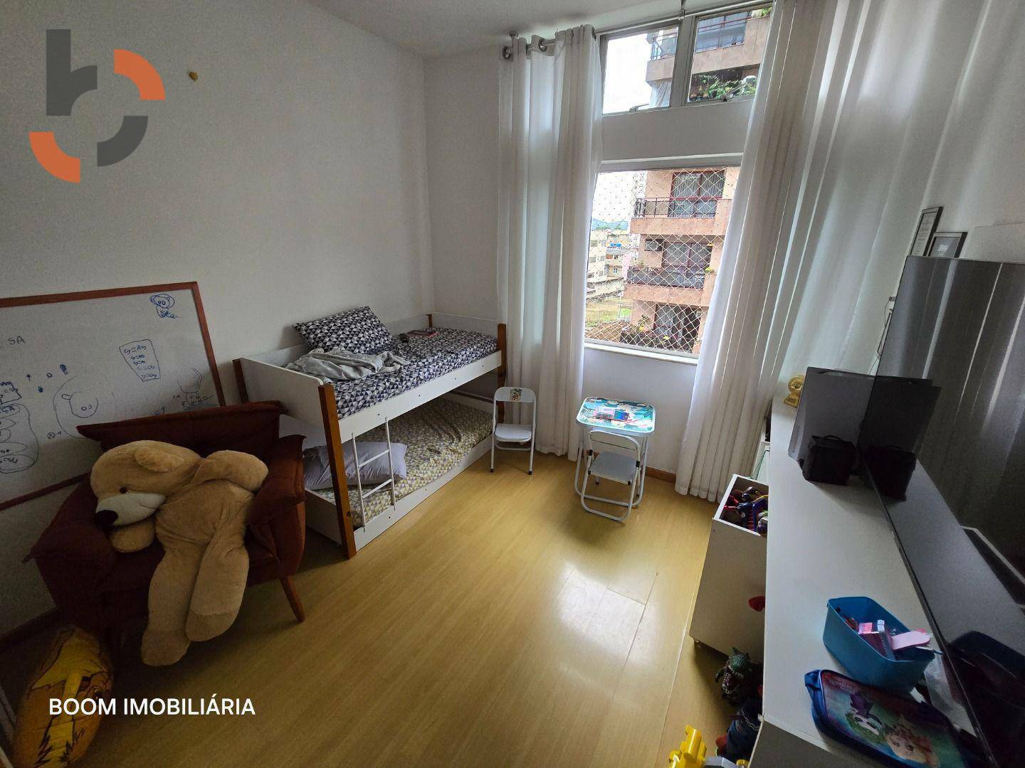 Apartamento à venda com 3 quartos, 173m² - Foto 7