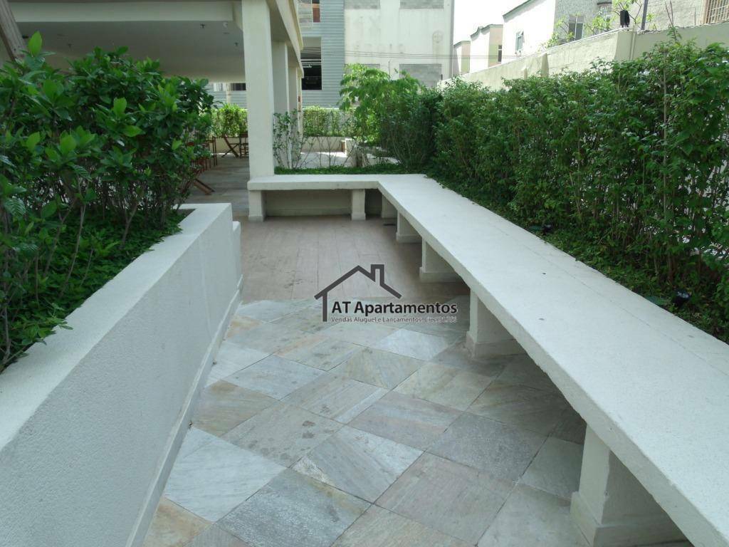Apartamento à venda com 2 quartos, 56m² - Foto 31