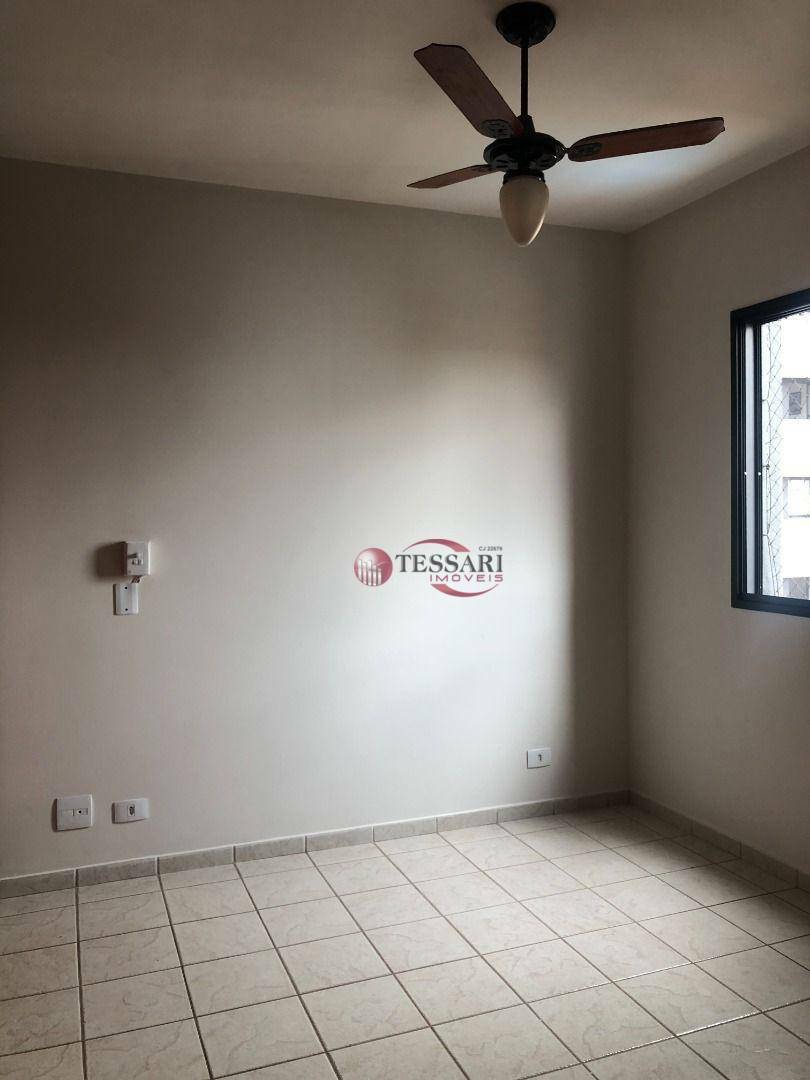 Apartamento para alugar com 3 quartos, 90m² - Foto 8