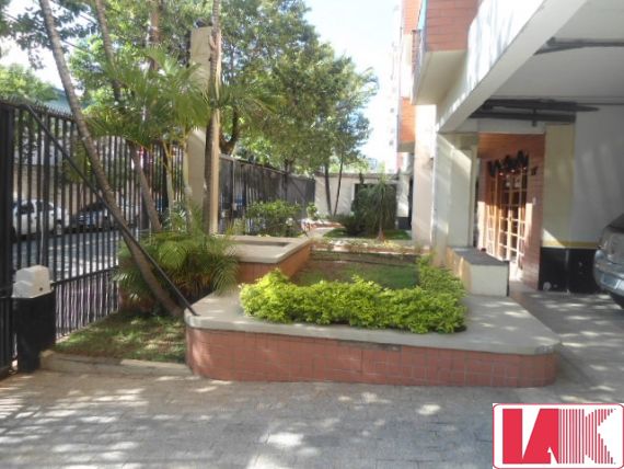 Apartamento à venda com 1 quarto, 70m² - Foto 14