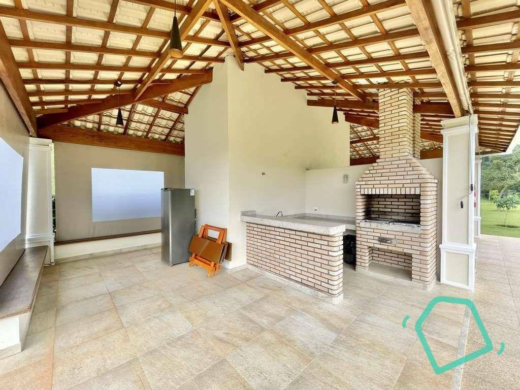 Casa de Condomínio à venda com 3 quartos, 211m² - Foto 31