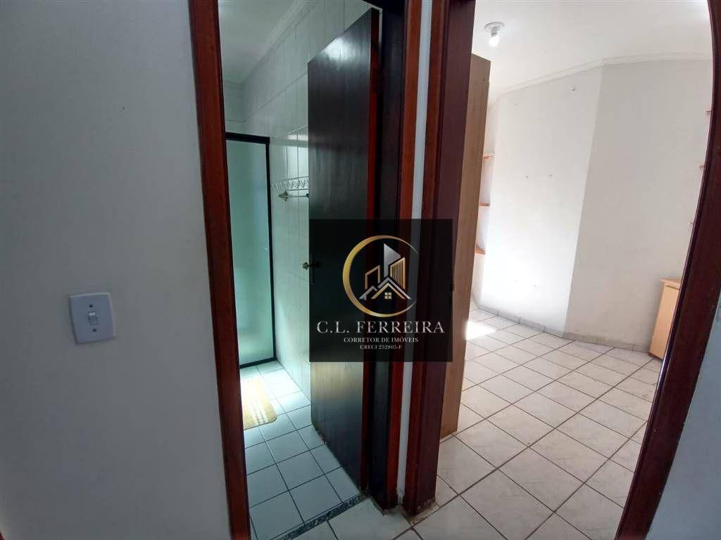 Apartamento à venda com 2 quartos, 70m² - Foto 14