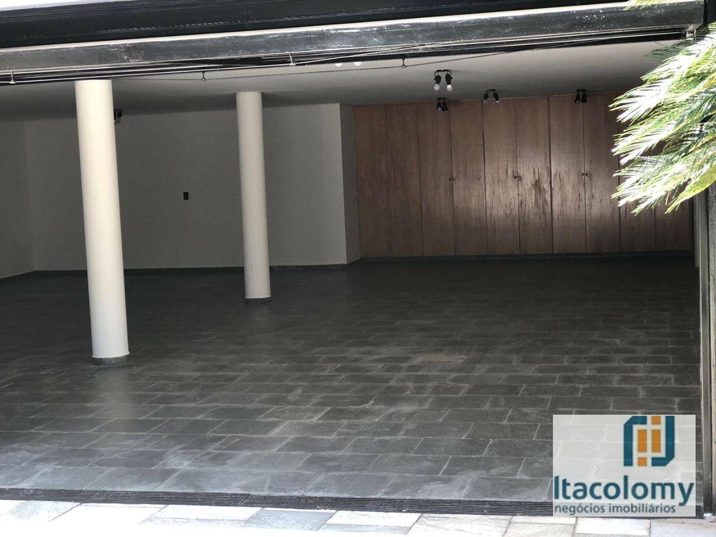 Casa de Condomínio para alugar com 3 quartos, 500m² - Foto 5