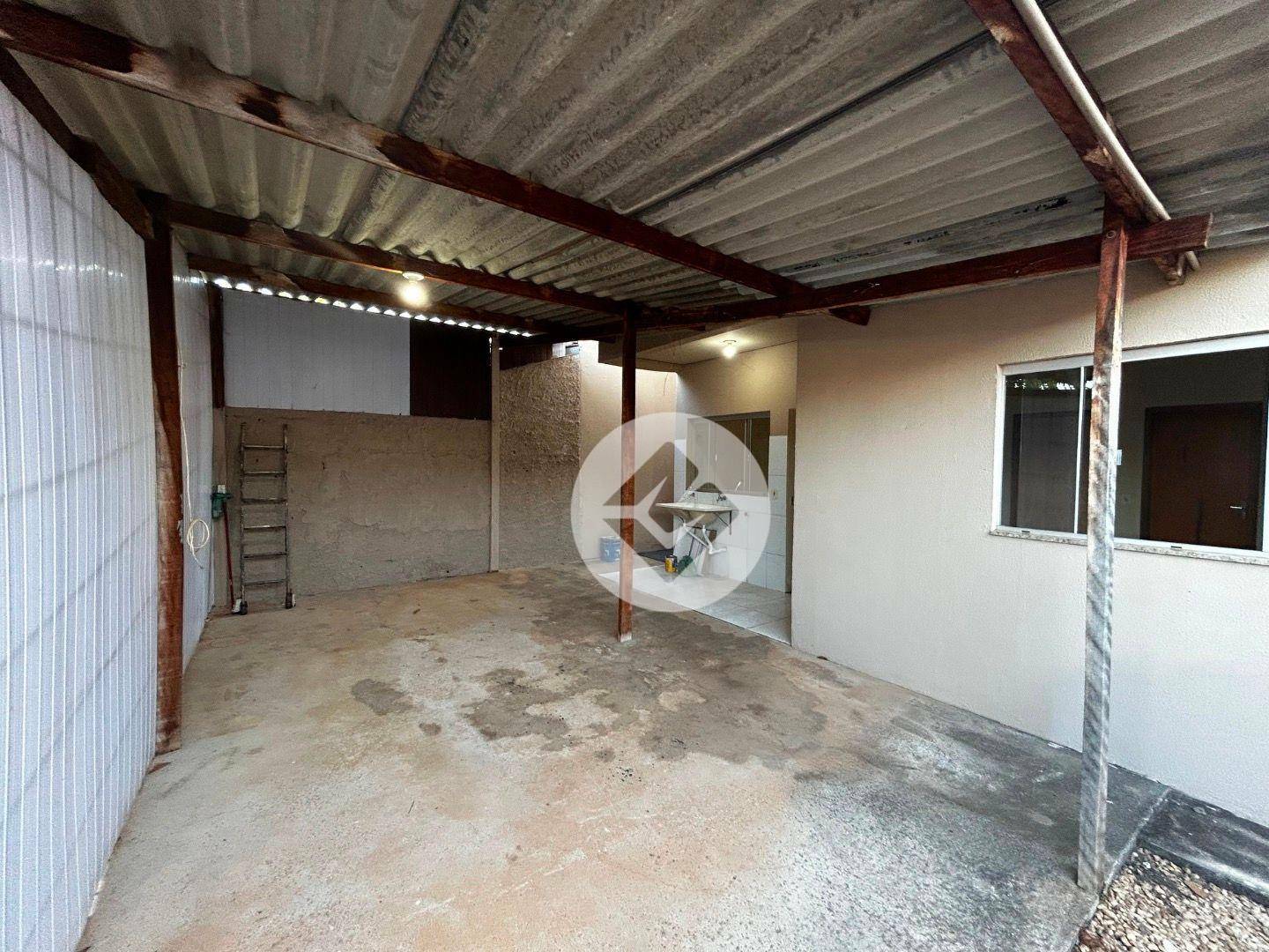 Casa para alugar com 2 quartos, 110m² - Foto 11