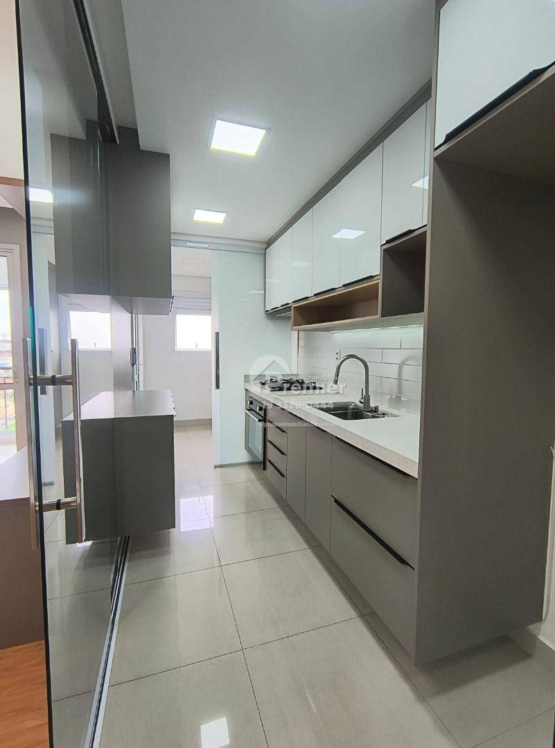 Apartamento para alugar com 3 quartos, 86m² - Foto 11